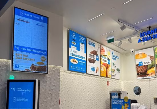Digital Menu Boards: Dynamic communication for restaurants, bars and hotels