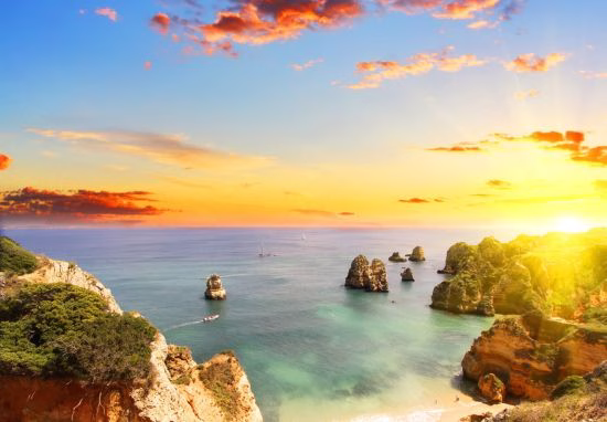 Turismo com um novo máximo histórico de receitas em 2025